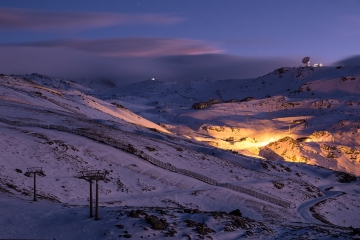 Estación-SierraNevada-Nocturna